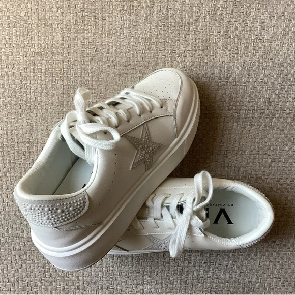 Vintage Havana White Sneakers with Silver Star - Picture 1 of 4